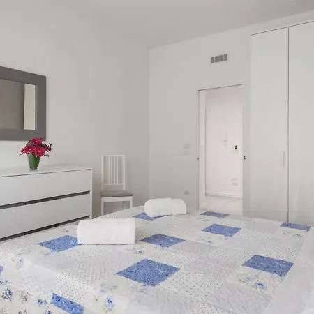 Dimora Isonzo A With 5 Sleeps * Verona